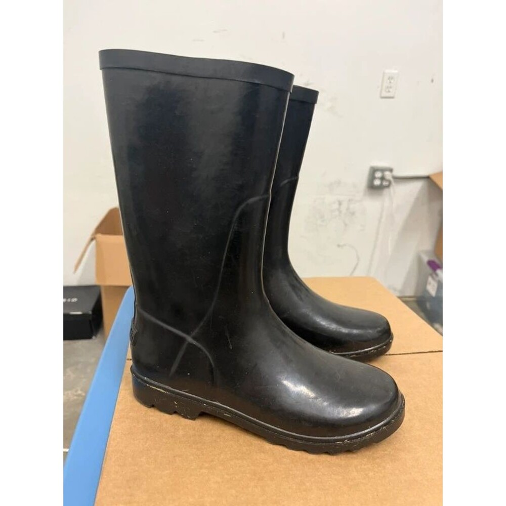 Columbia women’s rain boots size 5